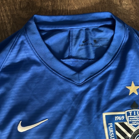 Custom Nike sweatshirt - Picture 2 of 2